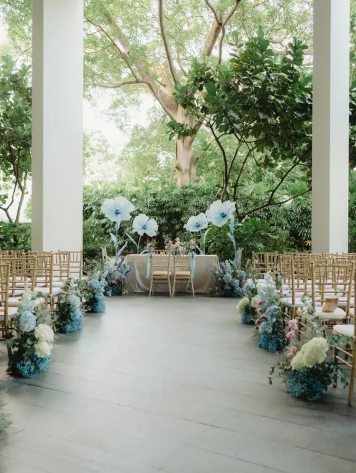Hui Ming Blue Wedding Liz Florals